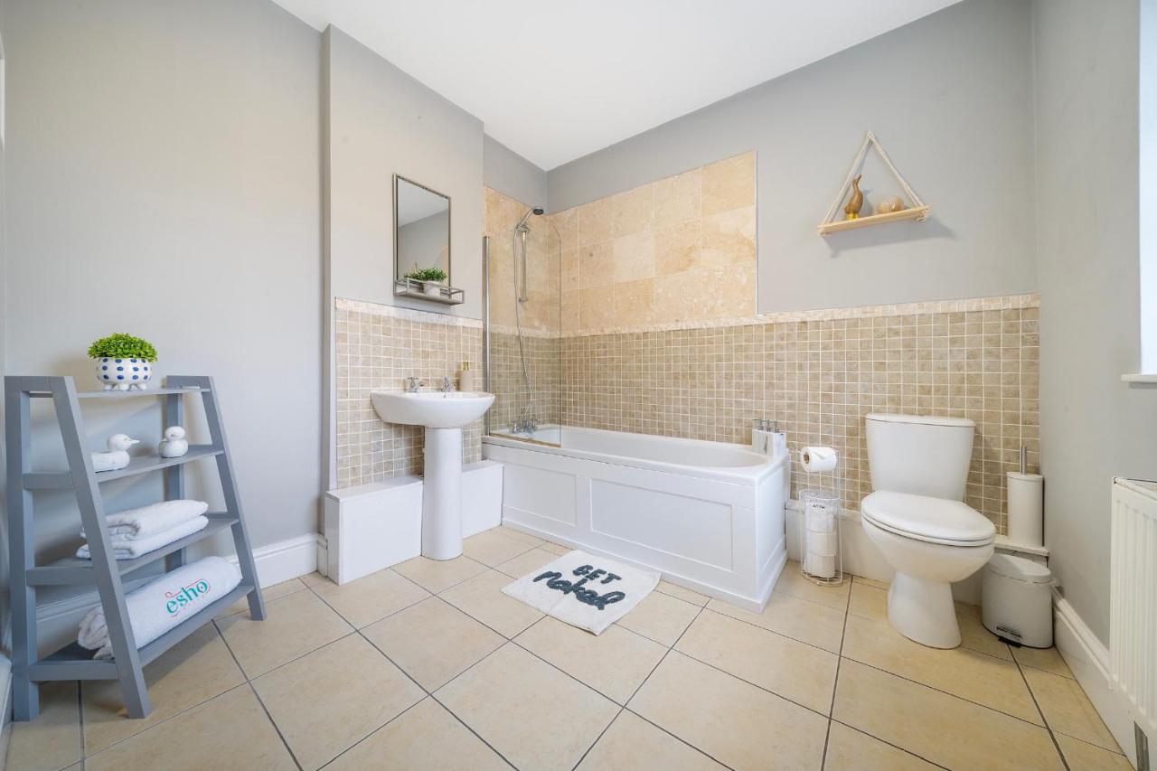 1 Bed House, Free On Street Parking, Central Γκλόστερ Εξωτερικό φωτογραφία