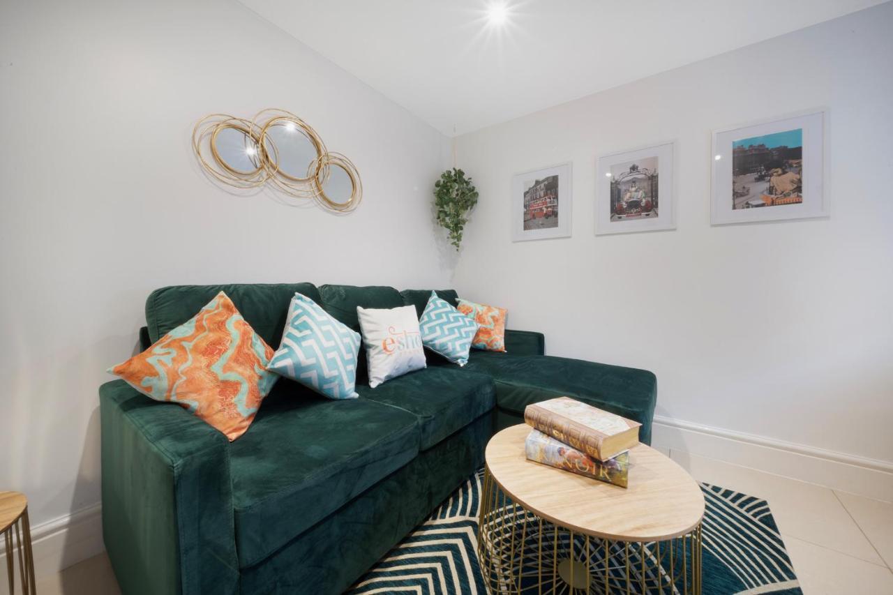 1 Bed House, Free On Street Parking, Central Γκλόστερ Εξωτερικό φωτογραφία