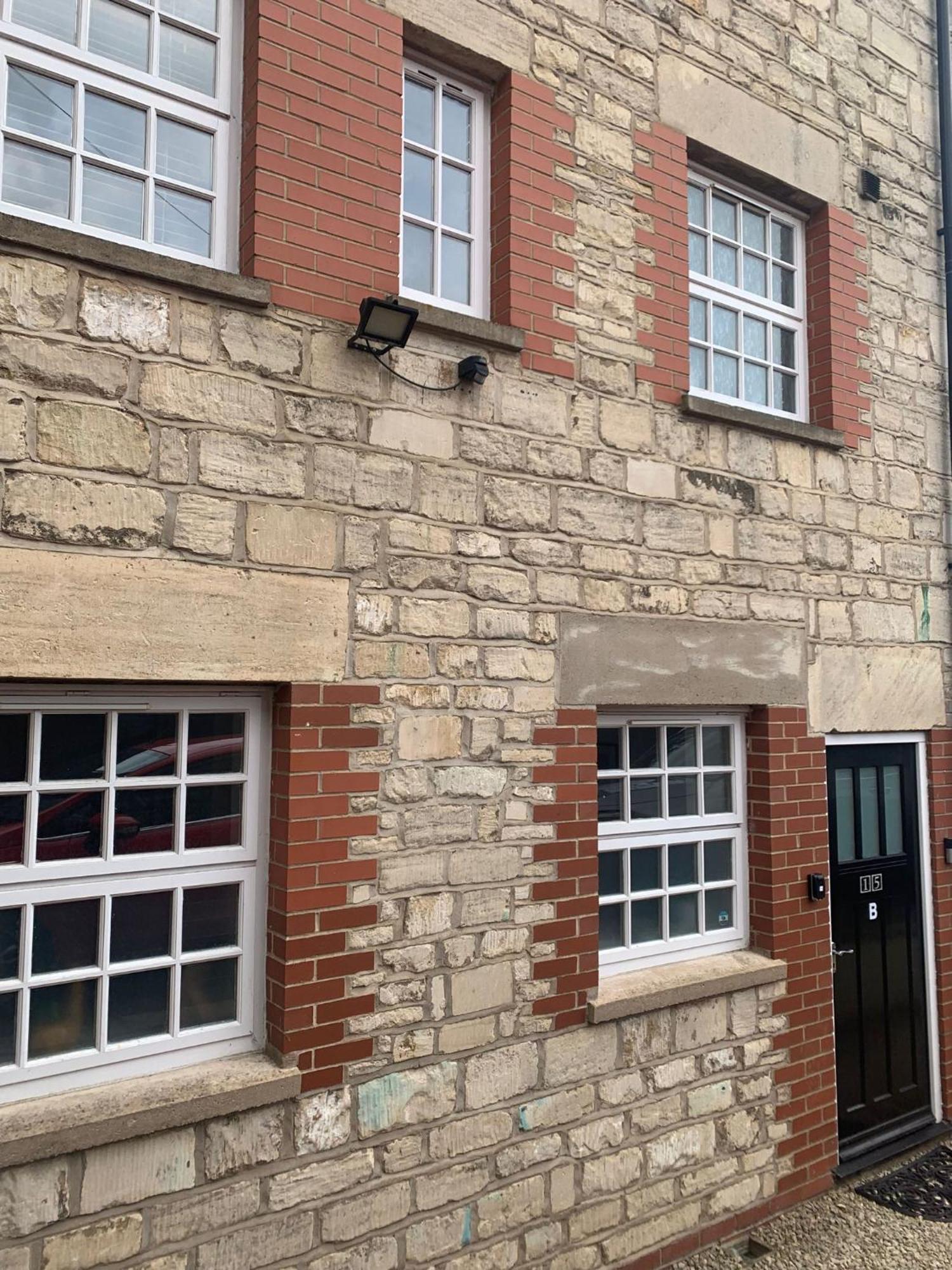 1 Bed House, Free Parking, 15 Minutes From Cheltenham Races Γκλόστερ Εξωτερικό φωτογραφία